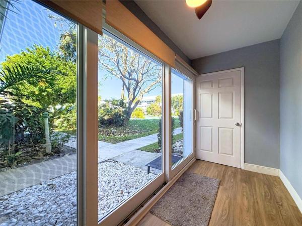 Lighthouse Point Gardens South, 2050 NE 39th St #110, Lighthouse Point, Florida 33064, image 1