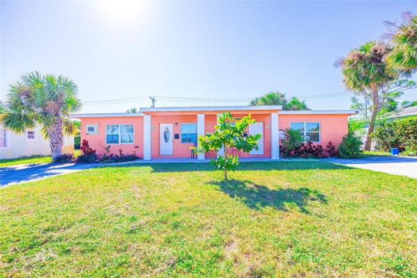 646 Bayberry Dr, Lake Park, Florida 33403, image 1