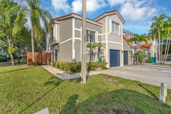 Lakeview Townhomes, 8449 SW 23rd Ct, Miramar, Florida 33025, image 1