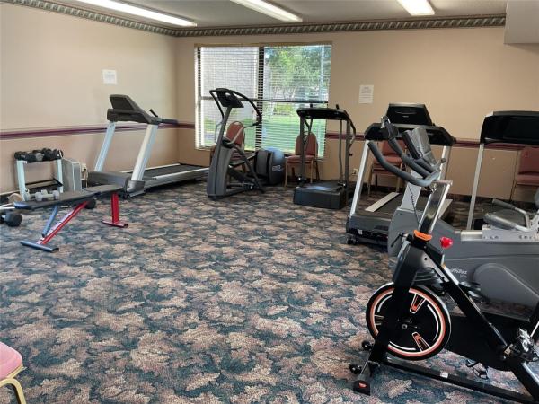 Palm Lakes, 7210 Lake Circle Dr #404, Margate, Florida 33063, image 2