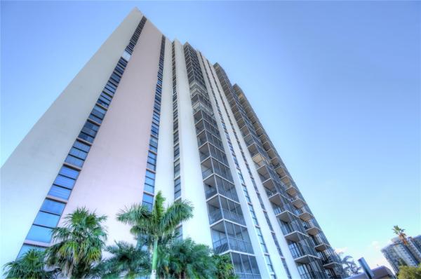 Coronado Towers, 20301 W Country Club Dr #930, Aventura, Florida 33180, image 1