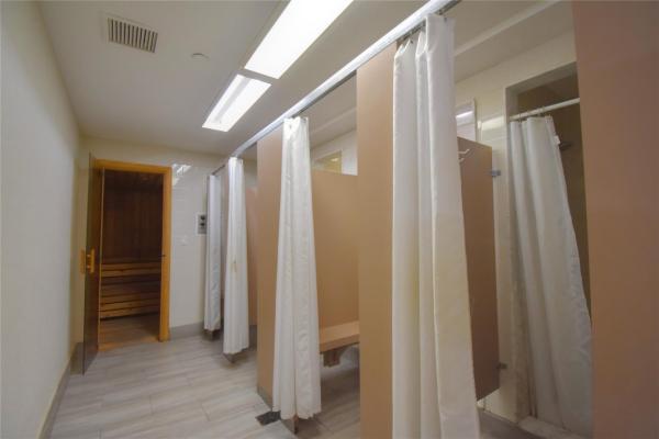 Coronado Tower 2, 20301 W Country Club Dr #930, Aventura, Florida 33180, image 1