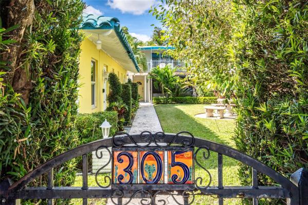 Pompano Beach Park, 305 Hibiscus Ave, Pompano Beach, Florida 33062, image 1