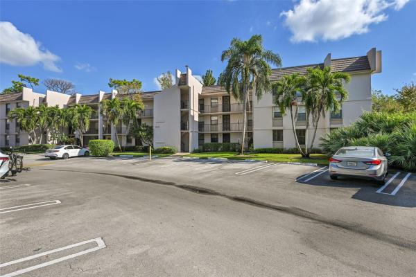 Greenglades, 8411 Forest Hills Dr #206, Coral Springs, Florida 33065, image 1