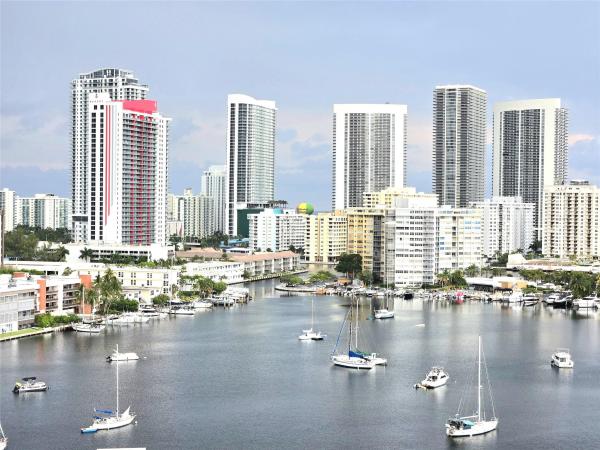 Golden Horn, 437 Golden Isles Dr #15G, Hallandale Beach, Florida 33009, image 1