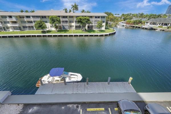 Golden Horn, 437 Golden Isles Dr #15G, Hallandale Beach, Florida 33009, image 1