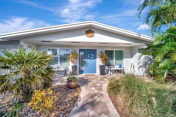 Pompano Waterway Estates, 2611 NE 53rd St, Lighthouse Point, Florida 33064, image 1