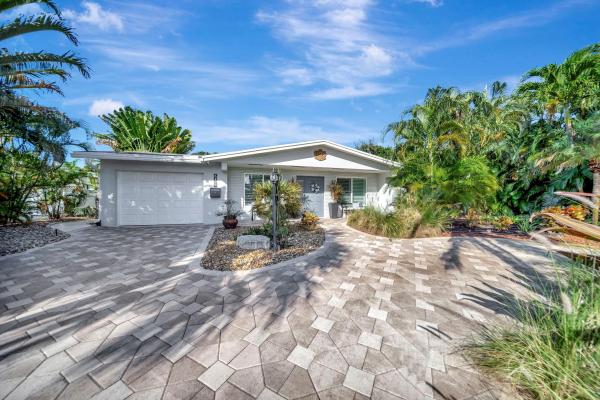 Pompano Waterway Estates, 2611 NE 53rd St, Lighthouse Point, Florida 33064, image 1