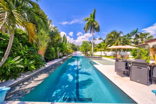 Boca Woods, 250 NE 27th Ct, Boca Raton, Florida 33431, image 1