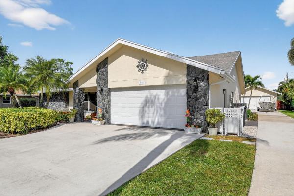 7163 Saint Andrews Rd, Lake Worth, Florida 33467, image 1