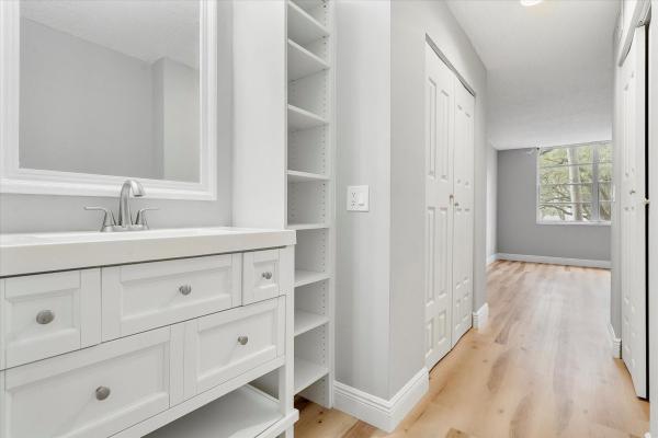 Plantation Place, 6500 Cypress Rd #211, Plantation, Florida 33317, image 1