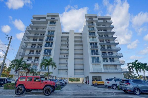 Seacrest Towers, 1609 N Riverside Dr #304, Pompano Beach, Florida 33062, image 1