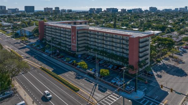 Garden Aire Village South, 2350 NE 14th Street Cswy #609, Pompano Beach, Florida 33062, image 1