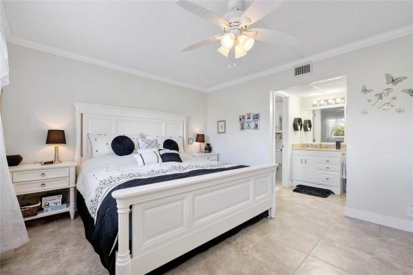 Oriole Golf & Tennis Club 1, 7807 Golf Circle Dr #211, Margate, Florida 33063, image 2