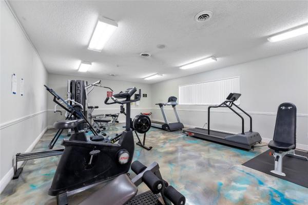 Oriole Golf & Tennis Club 1, 7807 Golf Circle Dr #211, Margate, Florida 33063, image 1