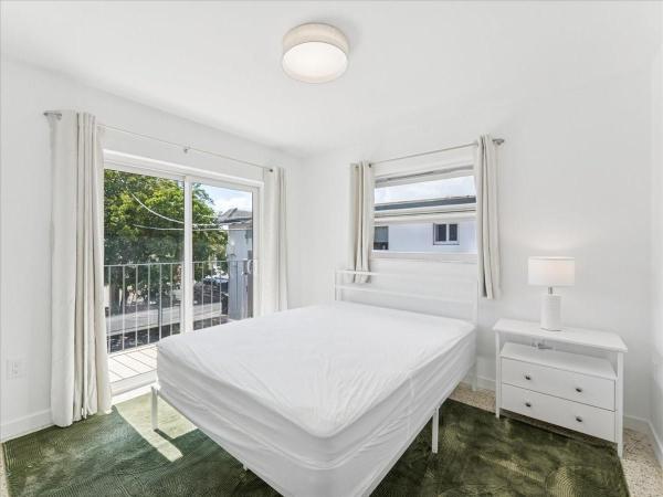 421 SW 9th St 1 #, Miami, Florida 33130, image 1