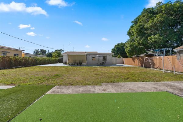 Miami Gardens Estates, 31 Miami Gardens Rd, West Park, Florida 33023, image 1