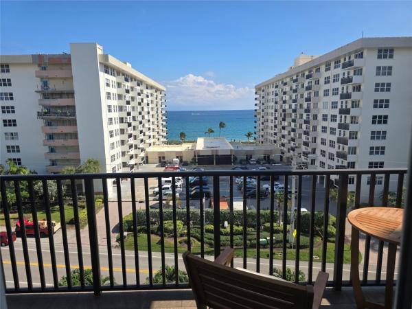 Opal Towers West, 1150 Hillsboro Mile #708, Hillsboro Beach, Florida 33062, image 1