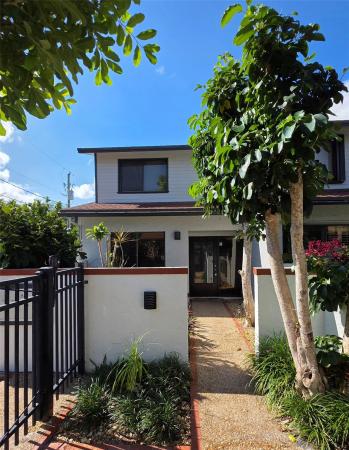 12th Court Townhouses, 817 SE 12th Ct #1, Fort Lauderdale, Florida 33316, image 1