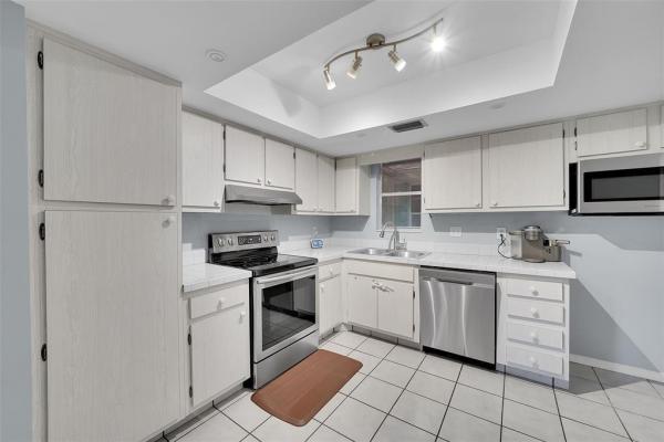 1910 Coquina Way, Coral Springs, Florida 33071, image 1