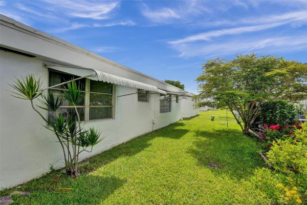 Leisureville, 340 NW 25th Ct, Pompano Beach, Florida 33064, image 1