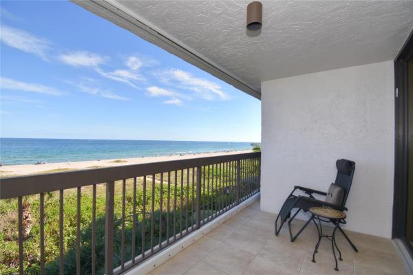 Silver Thatch Ocean Club, 510 N Ocean Blvd #R-43, Pompano Beach, Florida 33062, image 1