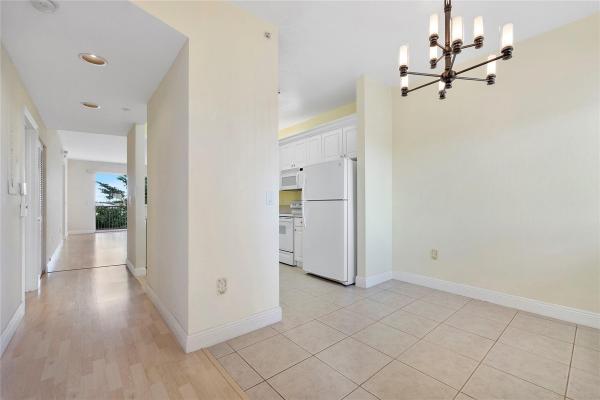 7765 Yardley Dr #403, Tamarac, Florida 33321, image 1
