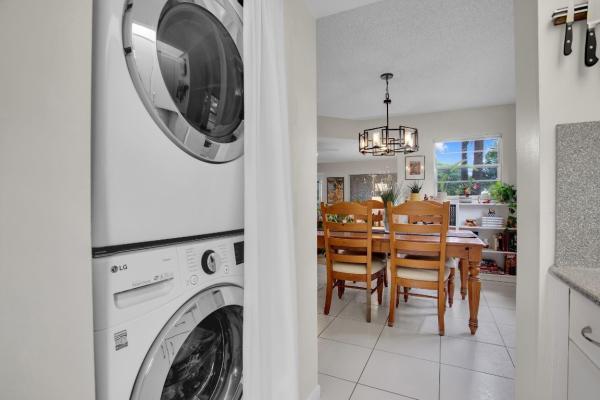 Abaco Village, 1602 Abaco Dr #K1, Coconut Creek, Florida 33066, image 2