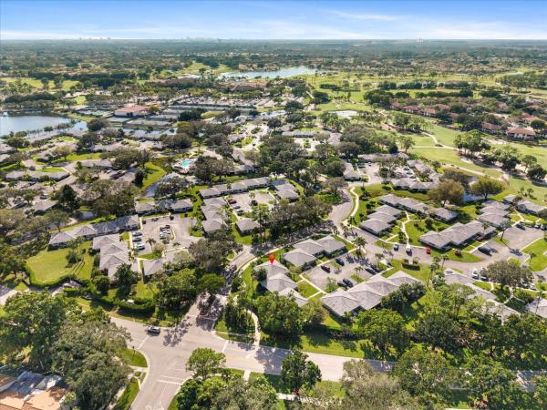 Club Cottages, 842 Club Dr, Palm Beach Gardens, Florida 33418, image 3