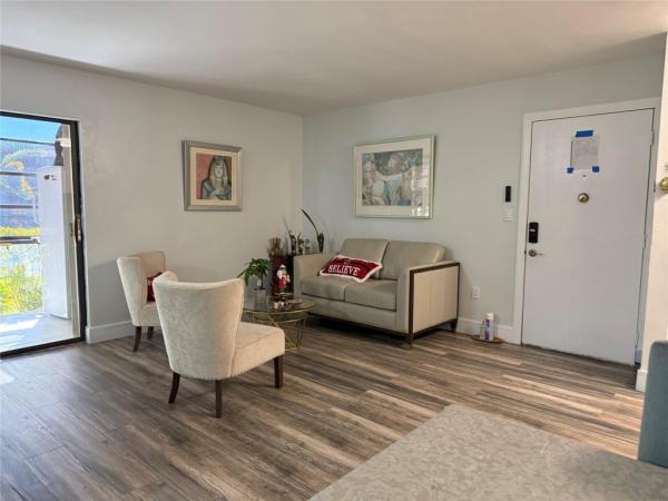 10905 W Clairmont Cir #10905, Tamarac, Florida 33321, image 1