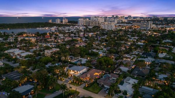 Beach Way Heights, 2500 NE 14th St, Fort Lauderdale, Florida 33304, image 1