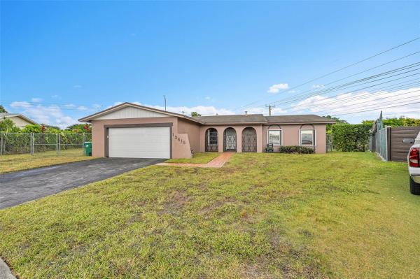 13615 SW 72nd Ter, Miami, Florida 33183, image 1