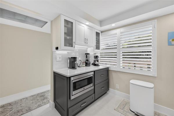 Aruba Village, 3306 Aruba Way #B2, Coconut Creek, Florida 33066, image 1