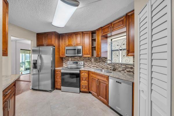 Plantation Club, 6555 W Broward Blvd #102, Plantation, Florida 33317, image 1