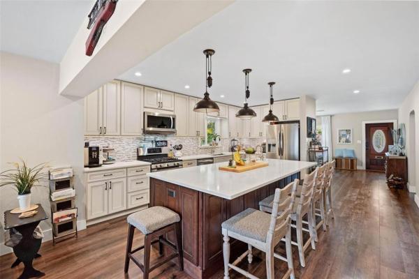 Hollywood Lakes, 1534 Van Buren St, Hollywood, Florida 33020, image 1