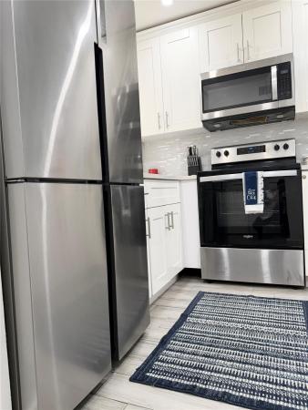 Sunrise Lakes 1, 2950 W Sunrise Lakes Dr #106, Sunrise, Florida 33322, image 2
