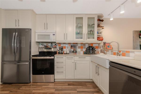 Cross Fox, 5300 NE 24th Ter #512, Fort Lauderdale, Florida 33308, image 1