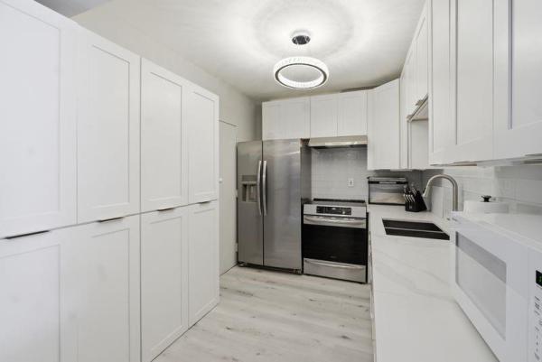 The Hemispheres, 1950 S Ocean Dr #2M, Hallandale Beach, Florida 33009, image 1