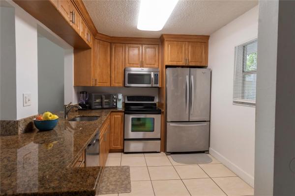1810 N Lauderdale Ave #2102, Tamarac, Florida 33068, image 1