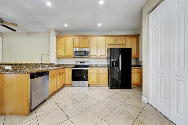 South Middle River, 1111 NW 1st Ave, Fort Lauderdale, Florida 33311, image 1