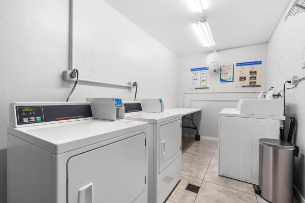 Manor Grove Village, 300 NE 19th Ct #201N, Wilton Manors, Florida 33305, image 1