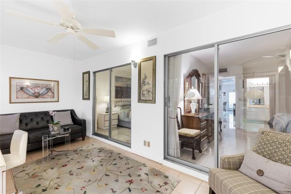 Oakridge, 1032 Oakridge D, Deerfield Beach, Florida 33442, image 2