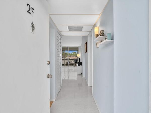 Royal Park, 109 Royal Park Dr #2F, Oakland Park, Florida 33309, image 1