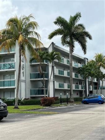 Golfview Flats, 8445 Springtree Dr #202A, Sunrise, Florida 33351, image 1