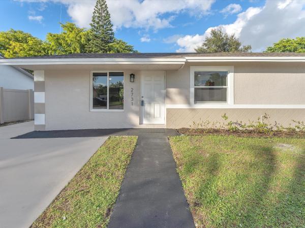 Collier City, 2731 NW 9th St, Pompano Beach, Florida 33064, image 1