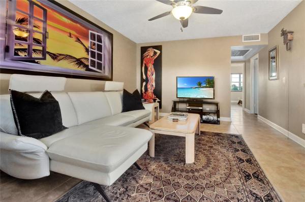 33 Fanshaw A #33, Boca Raton, Florida 33434, image 1