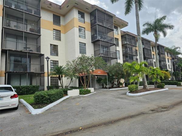Inverwood Of Inverrary, 5570 NW 44th St #405A, Lauderhill, Florida 33319, image 1