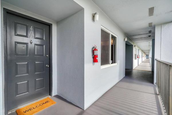 Cambridge At Century Village, 1401 SW 128th Ter #406H, Pembroke Pines, Florida 33027, image 1