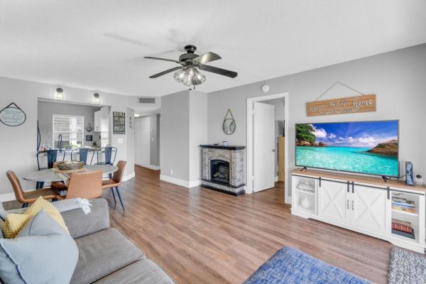 Viewpointe, 5501 Lakeside Dr #101, Margate, Florida 33063, image 3