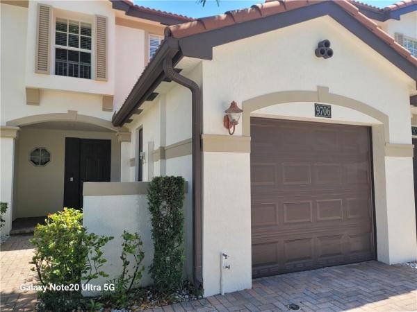 Darlington Park, 9706 Darlington Pl, Cooper City, Florida 33328, image 1